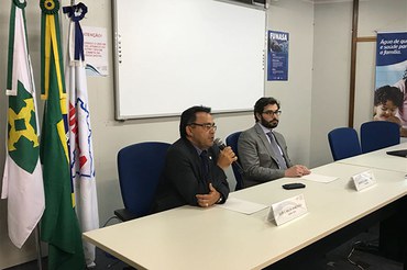 Presidente da Funada Rodrigo Dias e auditor chefe, Luís Carlos Marchão, na abertura do workshop em BrasíliaFoto: Flávia Cristina