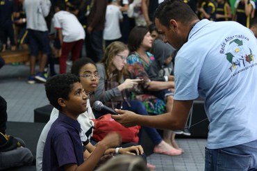 Crianças participando da Roda de Conversa sobre água e lixoFoto: Anderson Zicamu