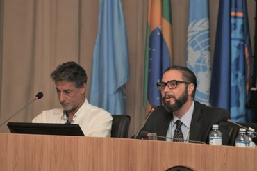 Cícero de Paula e Antônio Carlo Batalini fazem encerramento do SeminárioFoto: Daniel Ribeiro