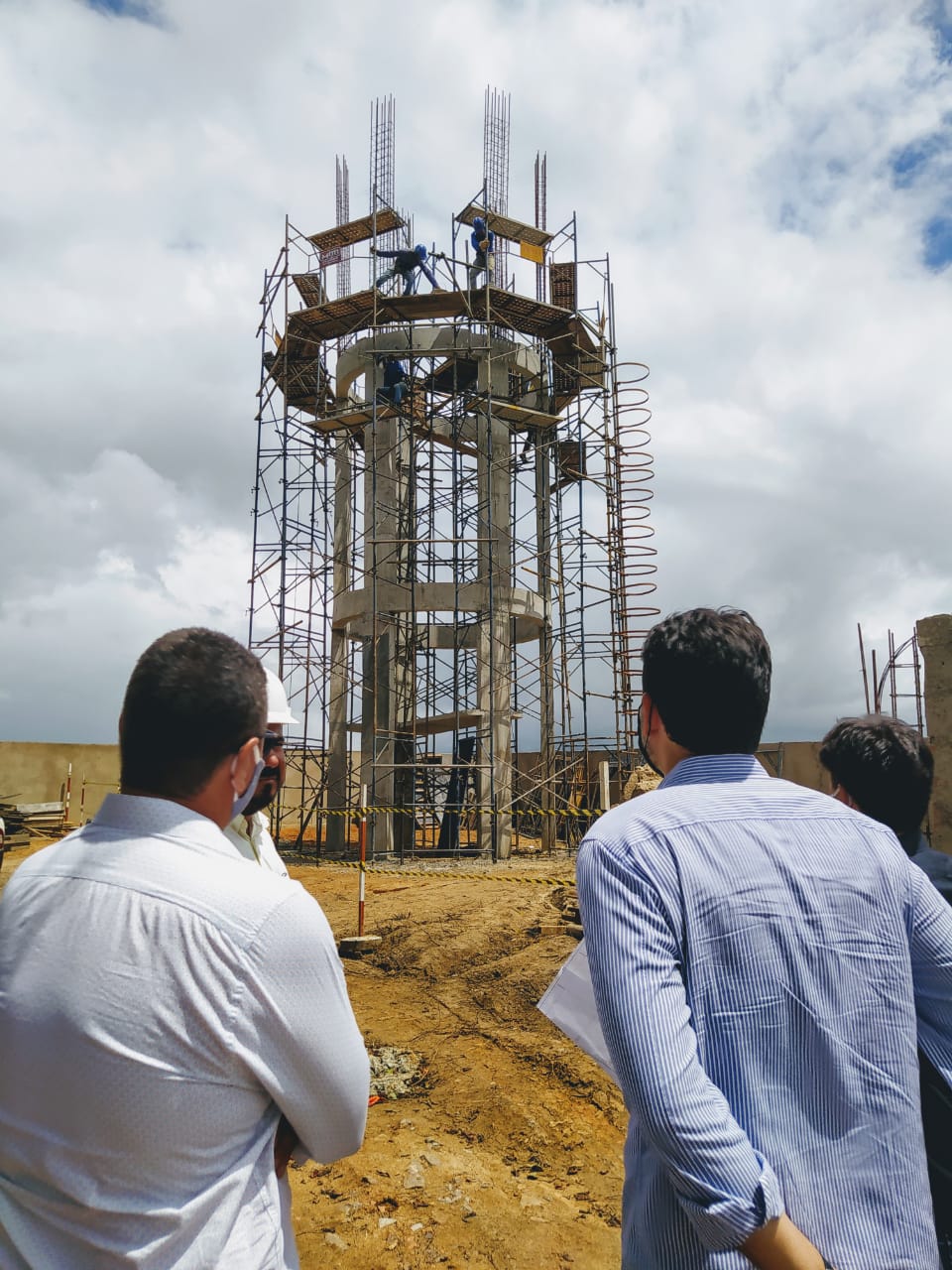Técnicos da Funasa visitam obra de Sistema de Abastecimento de Água em Salgado (SE). Foto: Charles Lins/Suest/SE