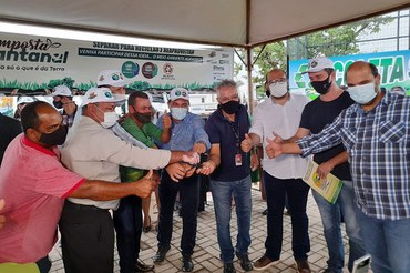 Foto Entrega dos veículos