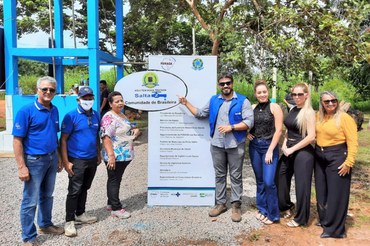 Técnicos e autoridades durante a inauguração da solução em BrasileiraFoto: Suest-RO/Funasa