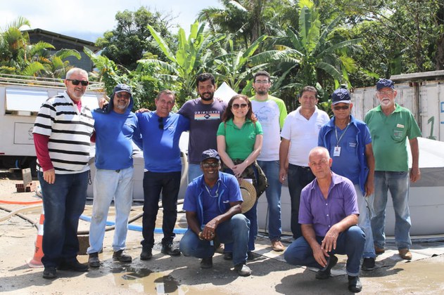 Ao todo, 15 servidores vieram de seis estados para atender a população de São Sebastião/SP com análise,controle da qualidade e tratamento de água