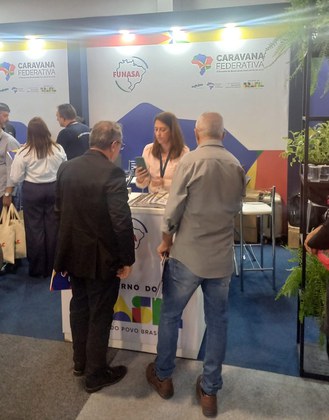 Estande da Funasa realizou mais de 100 atendimentos na Caravana Federativa em Foz do Iguaçu