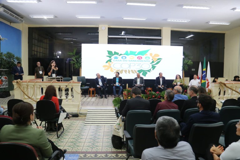 Painel da programação de inauguração da Casa do Saneamento ¿ Legado Institucional da COP30