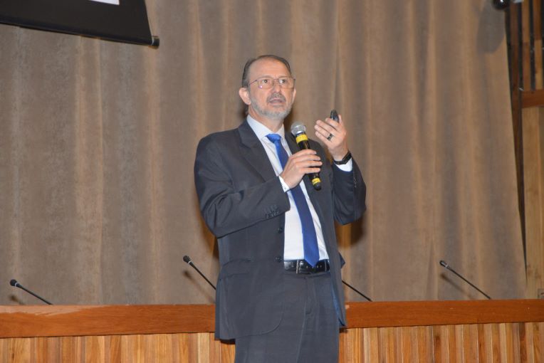 Em palestra na abertura do FISA 2026, presidente da Funasa destaca desafios da gestão da água e a importância dos pequenos municípios na agenda do saneamento