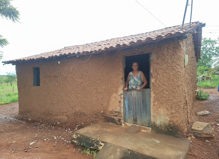 Beneficiária aguarda cisterna em Serrita.