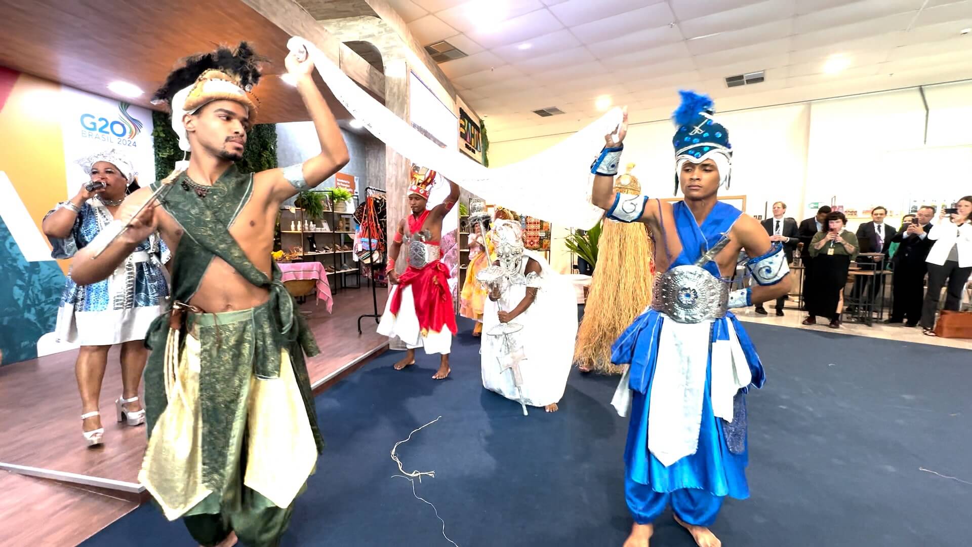 Delegates were welcomed with a performance of the Orishas dance, symbolizing the traditions of African-rooted religions in Brasil. Photo: Audiovisual/G20