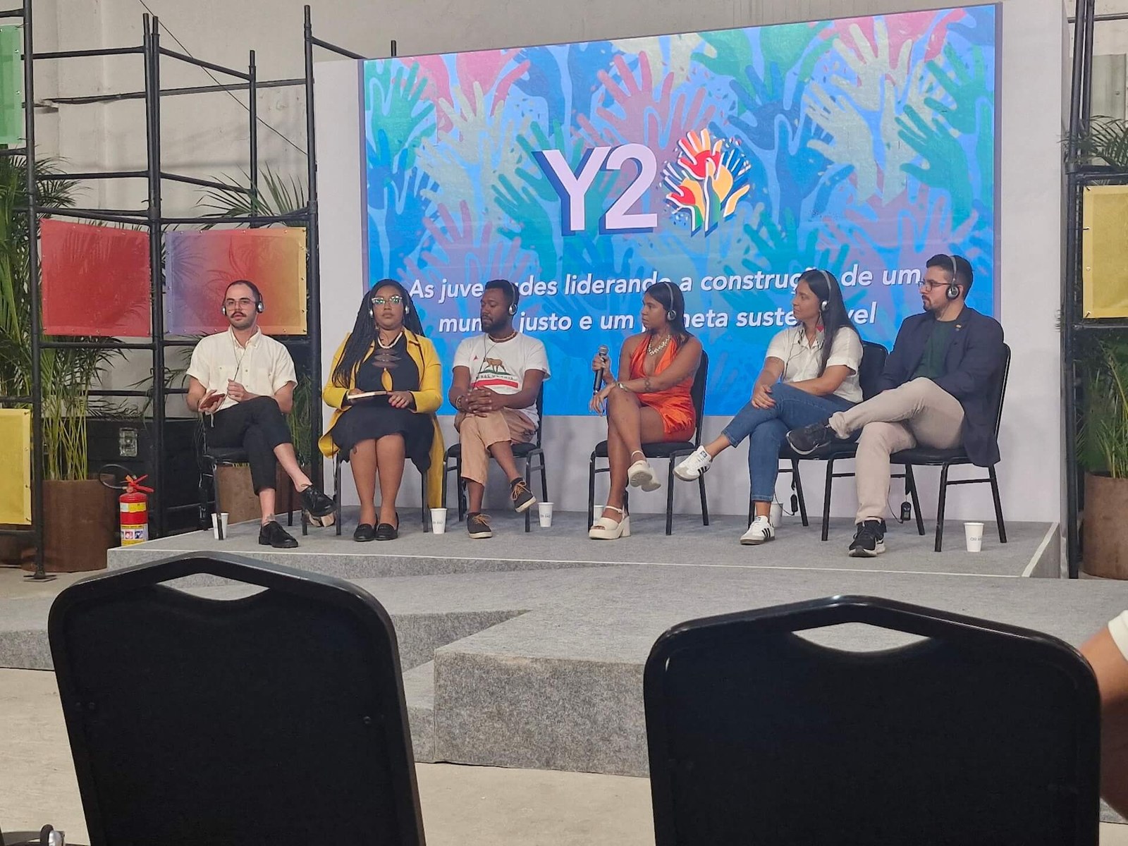 La mesa del Y20 debate sobre la participación social de la juventud, así como temas prioritarios en la agenda global. Foto: Julia Guimarães