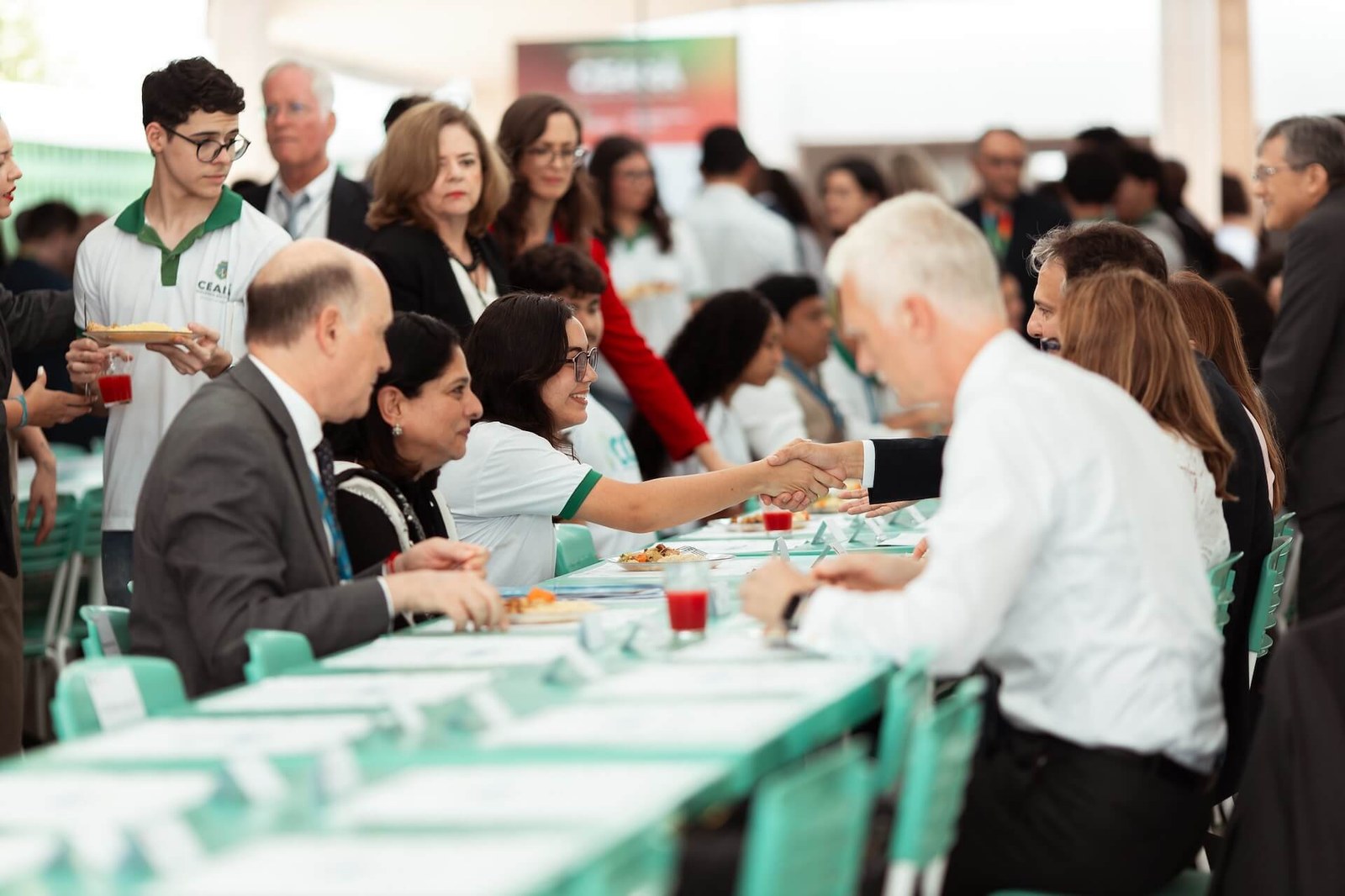 La Escuela Estatal de Educación Profesional (EEEP) Jaime Alencar Oliveira recibió a los Ministros de Educación del G20 para conocer el Programa Nacional de Alimentación Escolar (PNAE)| Foto: Audiovisual G20 Brasil 