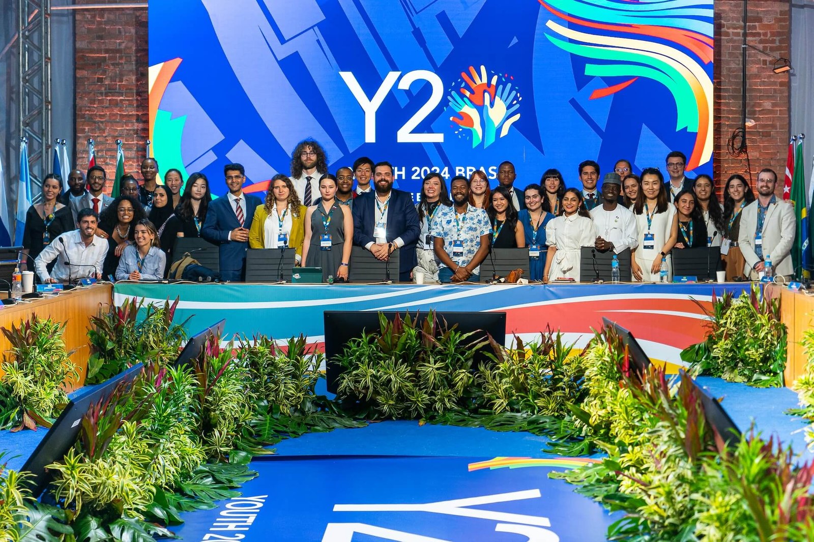 Jefes de delegaciones de los países del G20 durante la Cumbre del Y20 Brasil en el Galpão da Cidadania en Río de Janeiro. Foto: Audiovisual G20.