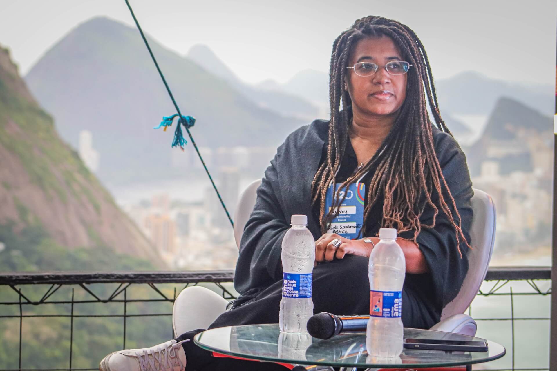 A geógrafa Rejane Ferreira defende que a água e o saneamento básico são fundamentais para a vida. Foto: Uendell Viniícius