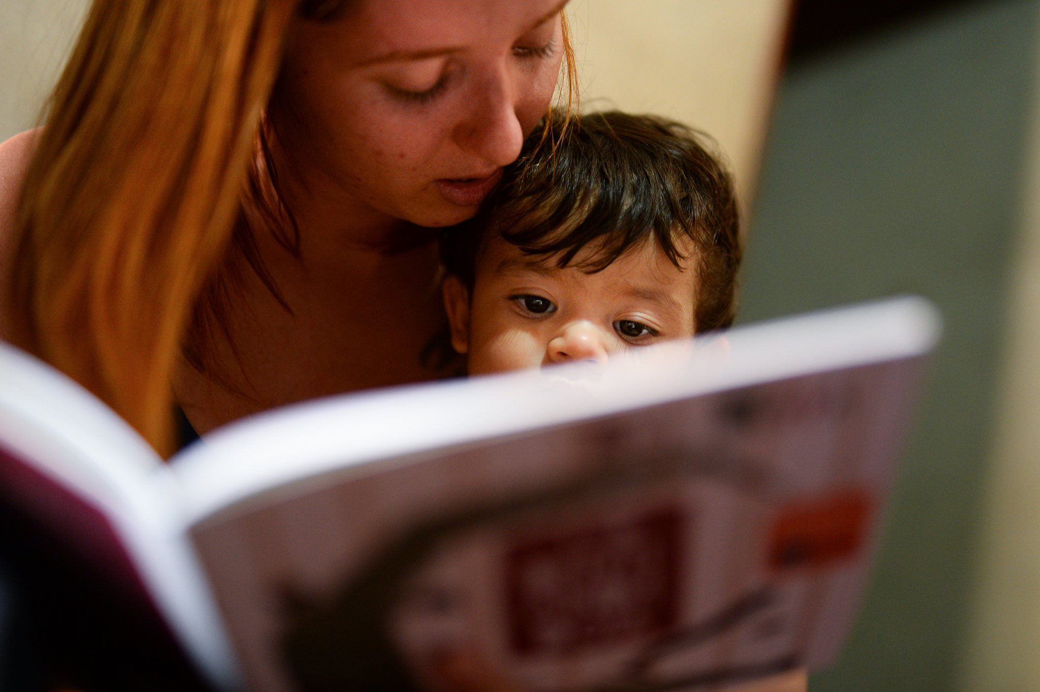 Women perform the majority of child and family care—undervalued and unpaid work that, altogether, adds up to over 10 trillion dollars per year | Image: ASCOM/MDS/Rafael Zart