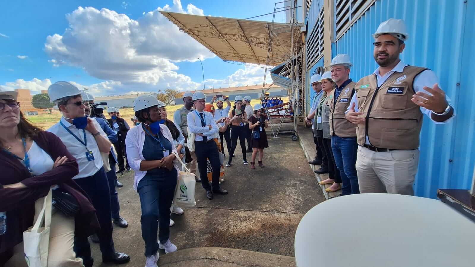 Delegations from South Africa, Saudi Arabia, Canada, South Korea, France, the United Kingdom, and Norway visited the company. Photo: Ascom/Conab