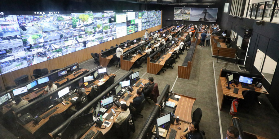 The Rio de Janeiro Operations Center’s mission is to monitor and integrate public initiatives to reduce the impact of events through artificial intelligence technologies. Credits: Ascom/Prefeitura do Rio de Janeiro