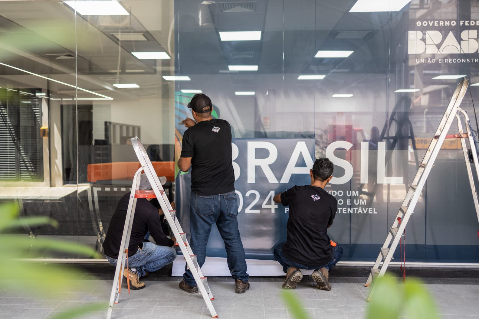 Around 50 men are working on the building | Photo: Audiovisual G20 Brazil