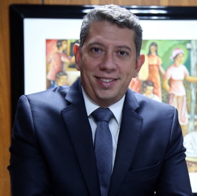 AdlerAnaximandrodeCruzeAlves..jpg