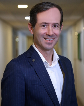 Gustavo Lobo