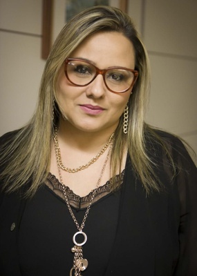 Danielle Santos de Souza Calazans