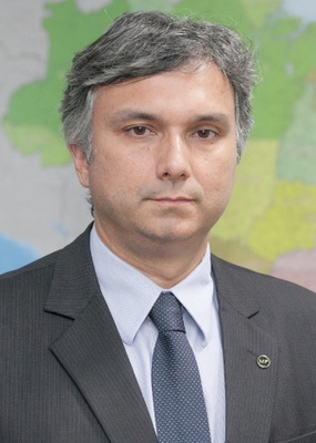 Esteves Pedro Colnago Junior
