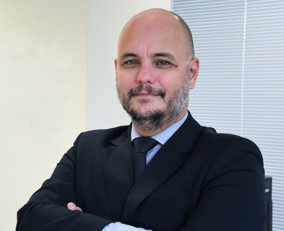 Ricardo Faria, Sest