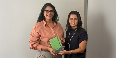 Corregedora Érica Queiroz do MGI(esquerda) e Corregedora Simone do Banco Basa (direita