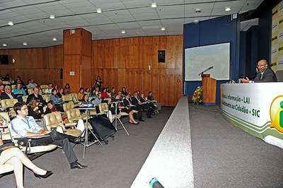 140606_estatais.jpg