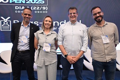 Foto oficial abertura Encontro do PEN 2025