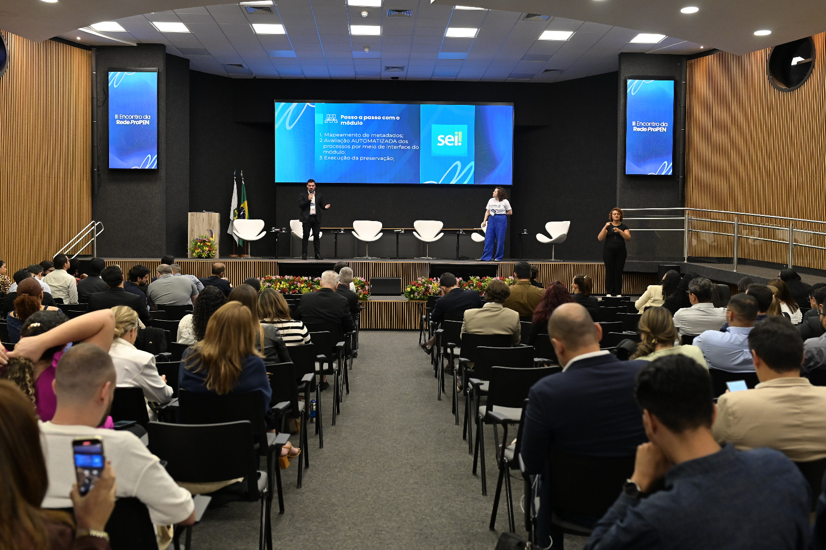 III Encontro da Rede ProPEN - auditório.JPG