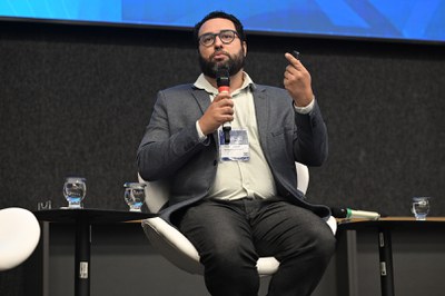 Superintendente de processos administrativos eletrônicos no governo do RJ, Fernando Faria de Oliveira.JPG