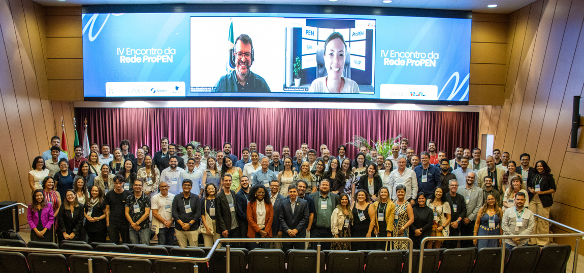 Participantes no encerramento do encontro do ProPEN - oficial