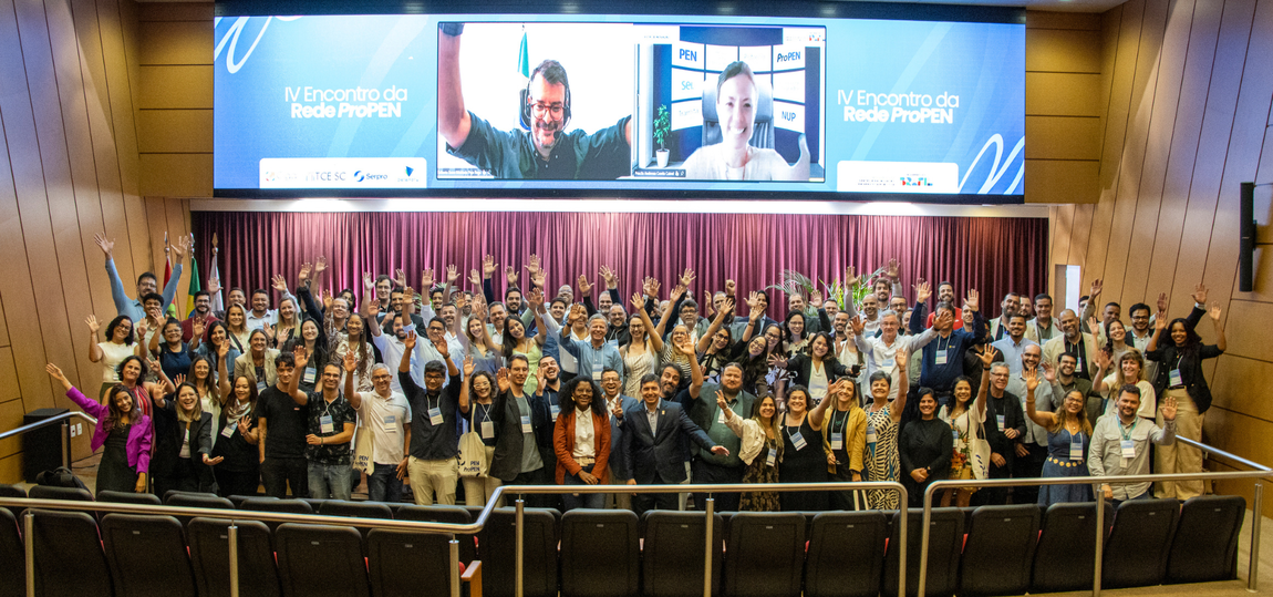 Participantes no encerramento do encontro do ProPEN