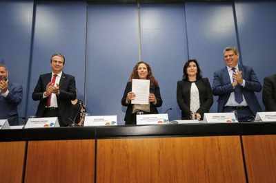 Assinatura Exposição de Motivos - Decreto.jfif