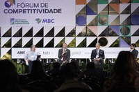 Ministério da Gestão apresenta a transformação digital do governo durante o 1º Fórum de Competitividade