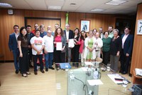 Ministros recebem relatório do GT da carreira dos técnicos administrativos da Educação