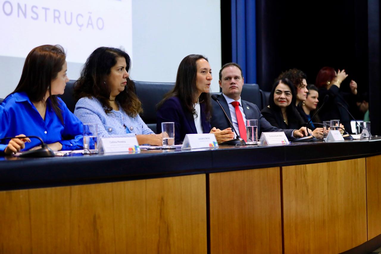 Mesa de abertura do III Seminário sobre Desafios da Federação. Foto: Washignton Costa/CDN