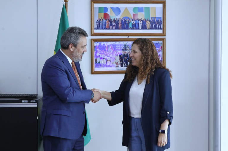 WhatsApp Image 2025-12-03 at 15.04.30.jpeg