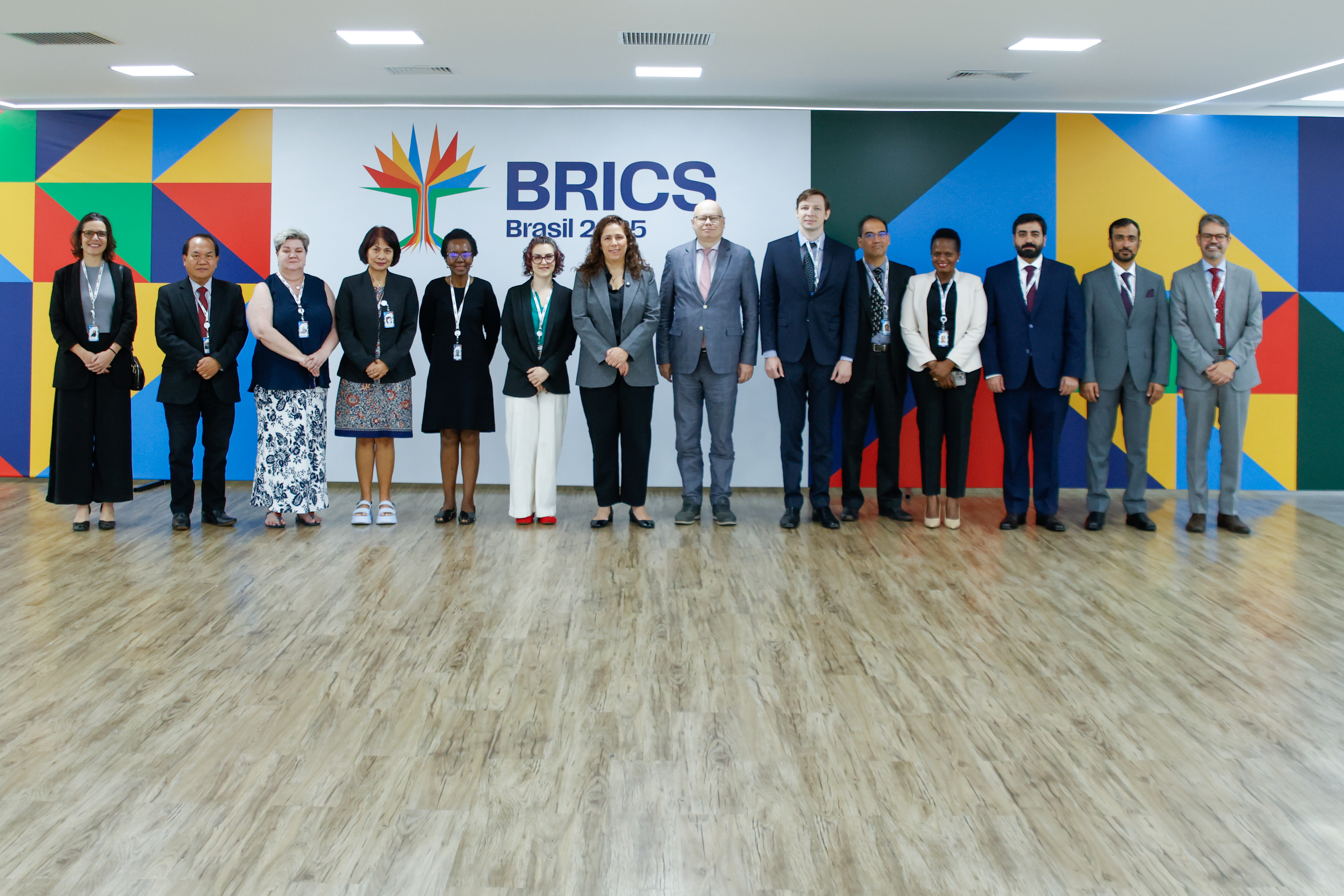 Ministra da Gestão Esther Dweck e equipe do MGI se reuniu com países do BRICS durante dois dias para debater compras públicas sustentáveis. Foto: Jhonathan Braga