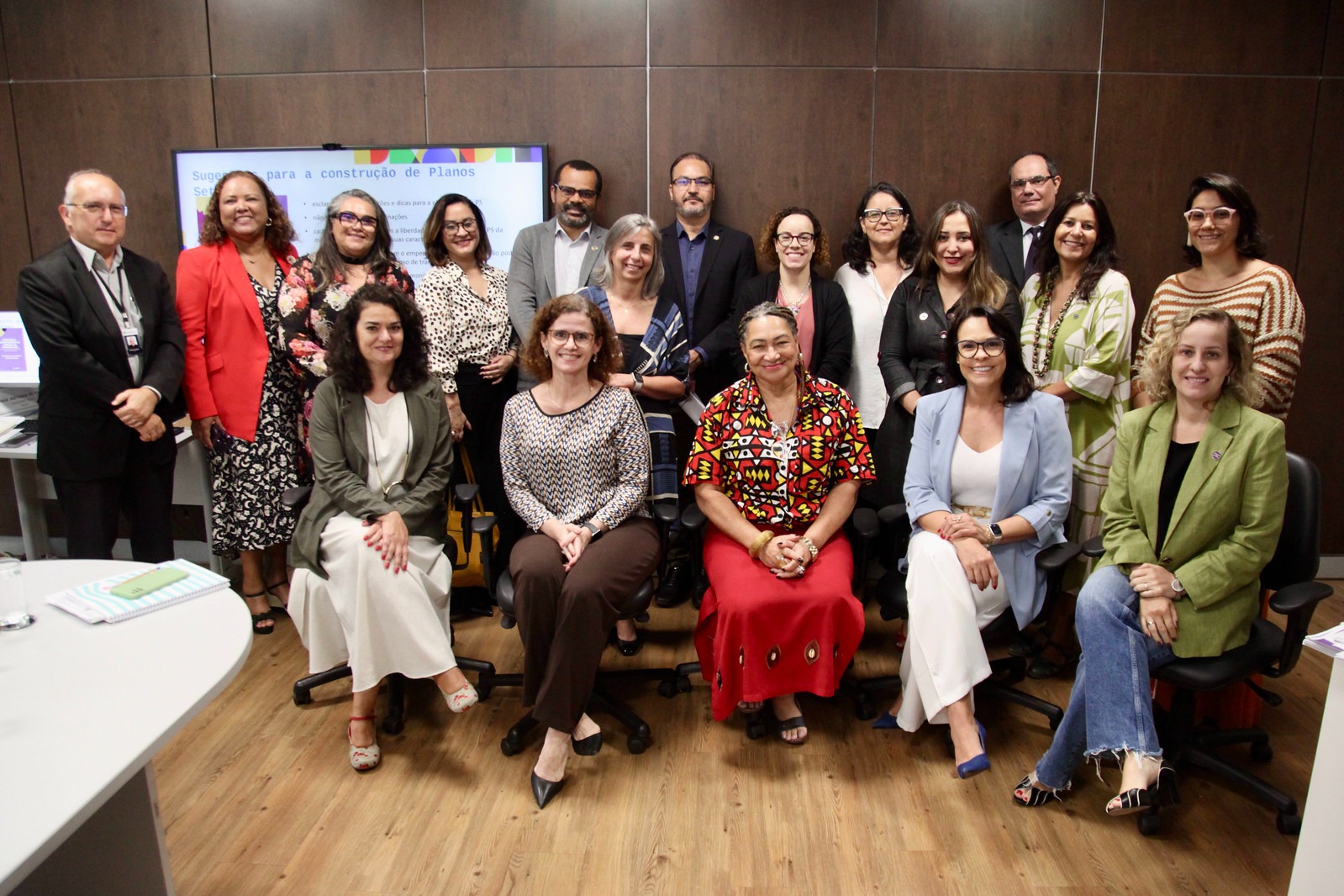 Equipe do MGI se reúne para a instalação do Comitê Gestor do programa Federal de Prevenção e Enfrentamento do Assédio e da Discriminação no âmbito da Administração Pública Federal Direta, Autárquica e Fundacional. Foto: André Corrêa