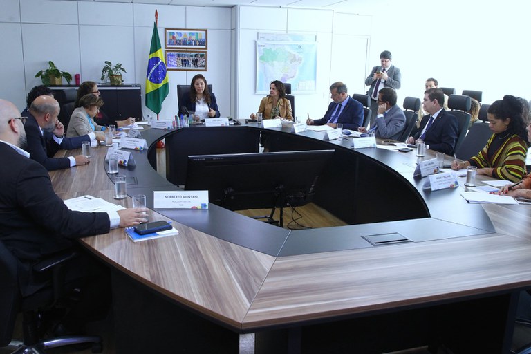 ESTATAIS FOTO 1 1.jpeg