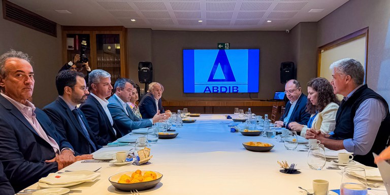 WhatsApp Image 2025-03-31 at 16.16.03.jpeg