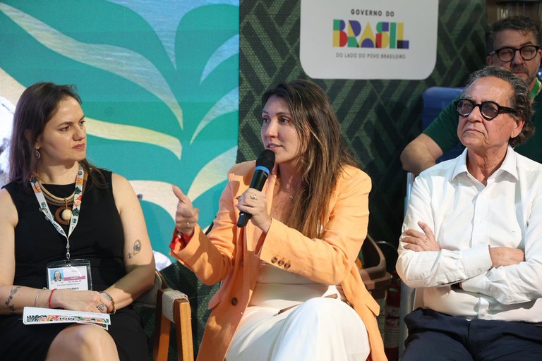 WhatsApp Image 2025-11-14 at 18.01.10 (1).jpeg