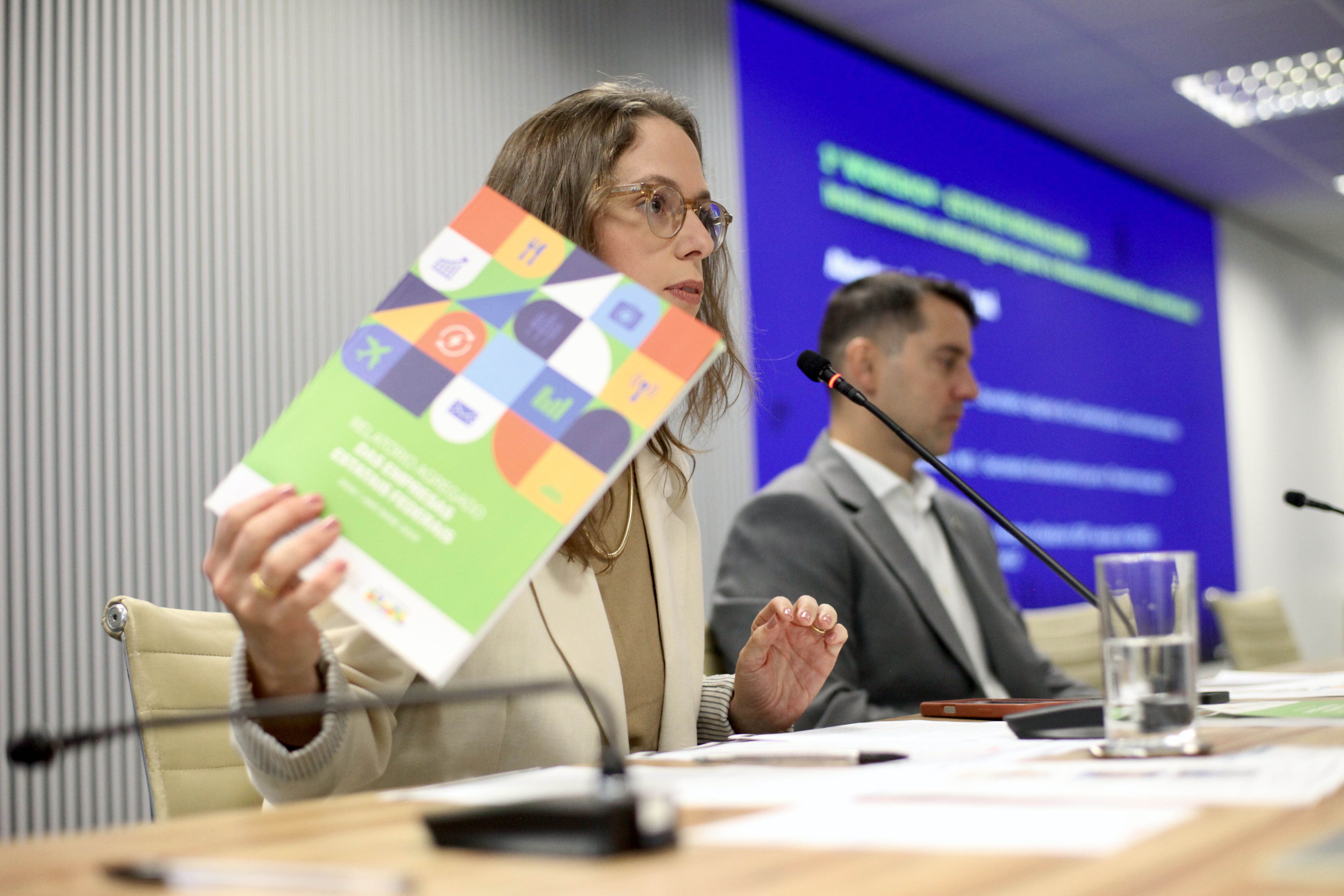 Pesquisadora Léa Vidigal trouxe dados do Relatório Agregado das Empresas Estatais Federais – ano base 2024, produzido pelo MGI. Foto: André Corrêa.