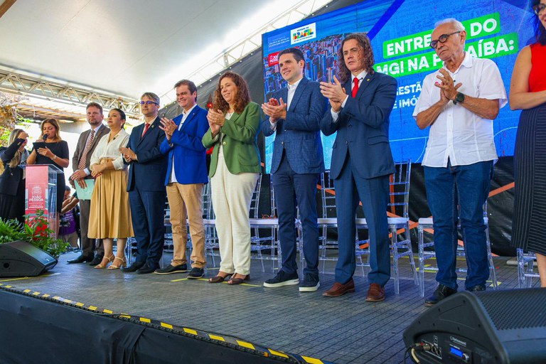 WhatsApp Image 2025-10-10 at 16.51.53 (4).jpeg