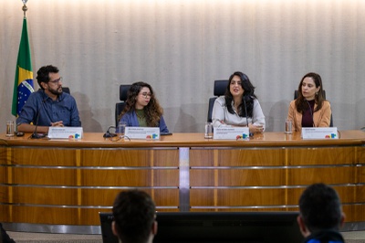 Evento promovido pelo MGI reuniu especialistas para discutir prevenção ao assédio, equidade de gênero e o papel dos homens na promoção de ambientes de trabalho mais respeitosos. Crédito: Washington Costa