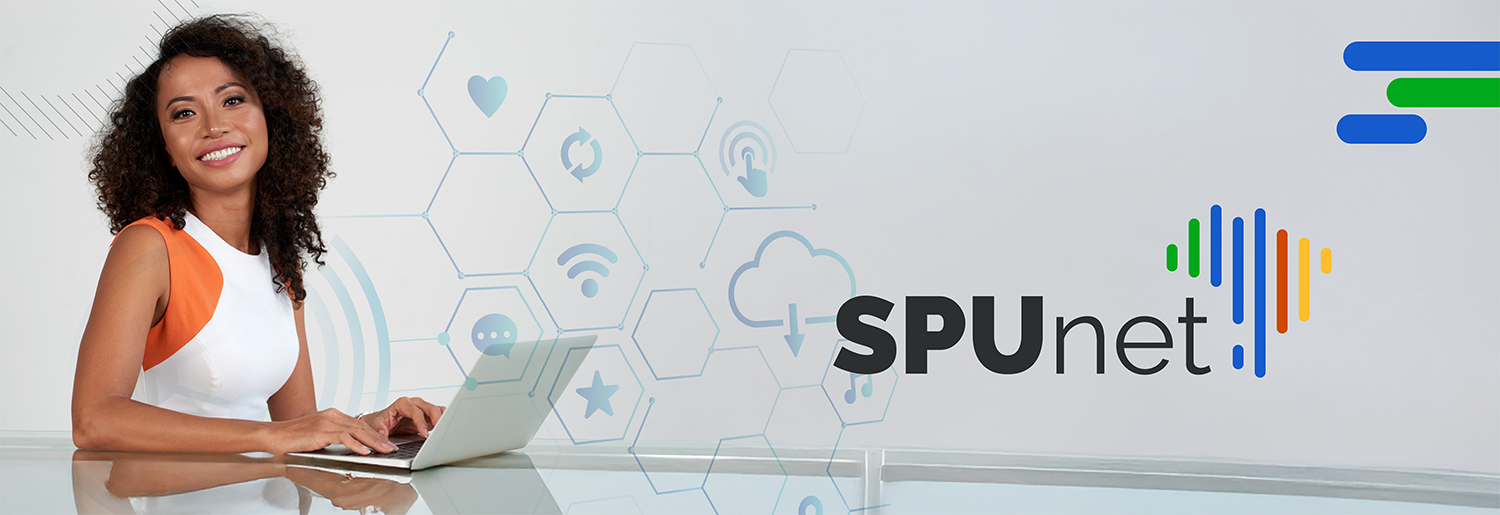 Imagem de uma mulher segurando um smartphone e com a logo da plataforma SPUnet