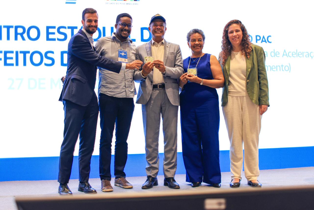 MGI celebra contrato de repasse de R$ 13,4 milhões com o governo da Bahia para alavancar a emissão da CIN