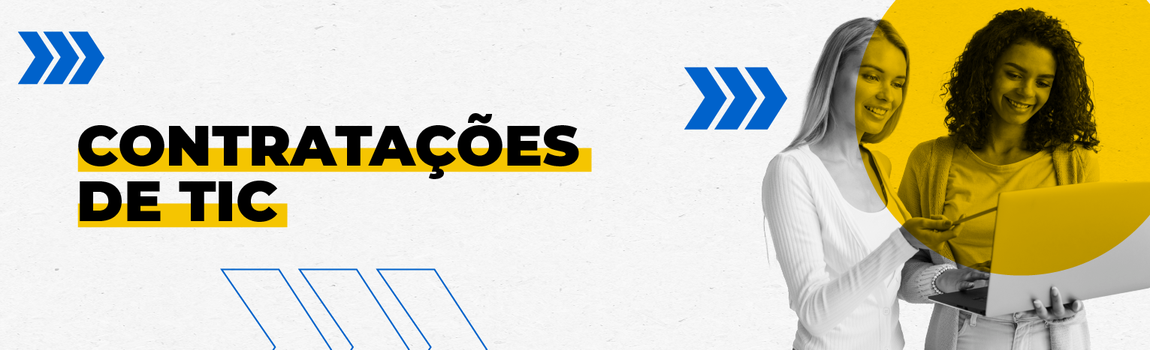 Duas mulheres sorrindo, olhando a tela de um notebook.. Texto: Contratações de TIC.
