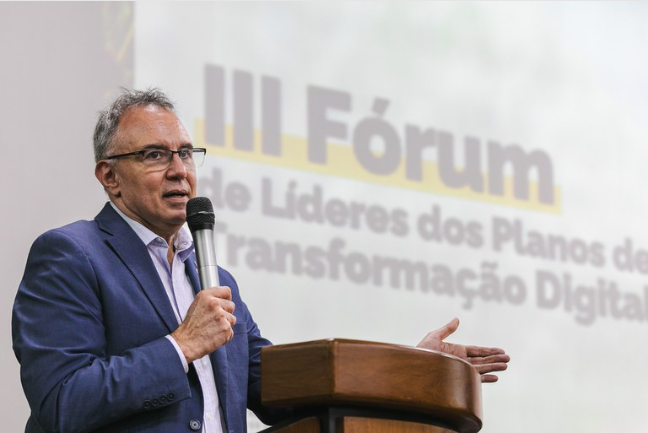 Premiação do Fórum dos Líderes de PTDs reconhece esforços e resultados de órgãos federais em transformação digital