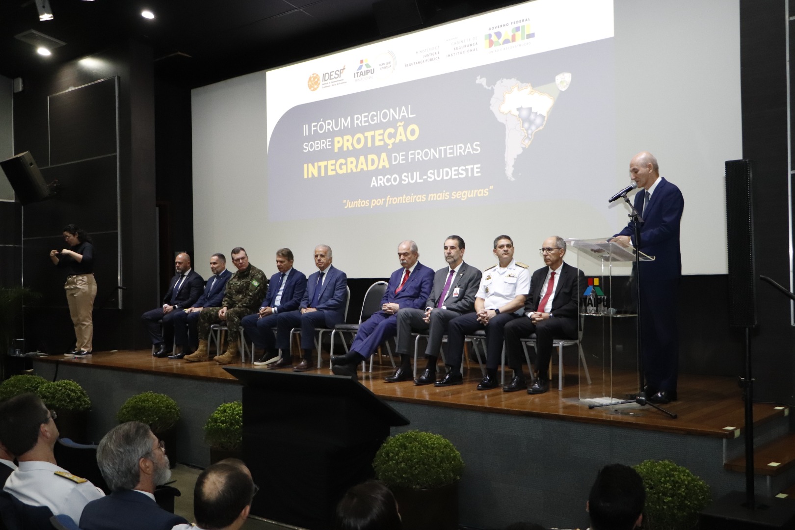 Abertura do II Fórum Regional de Fronteiras reúne ministros e autoridades